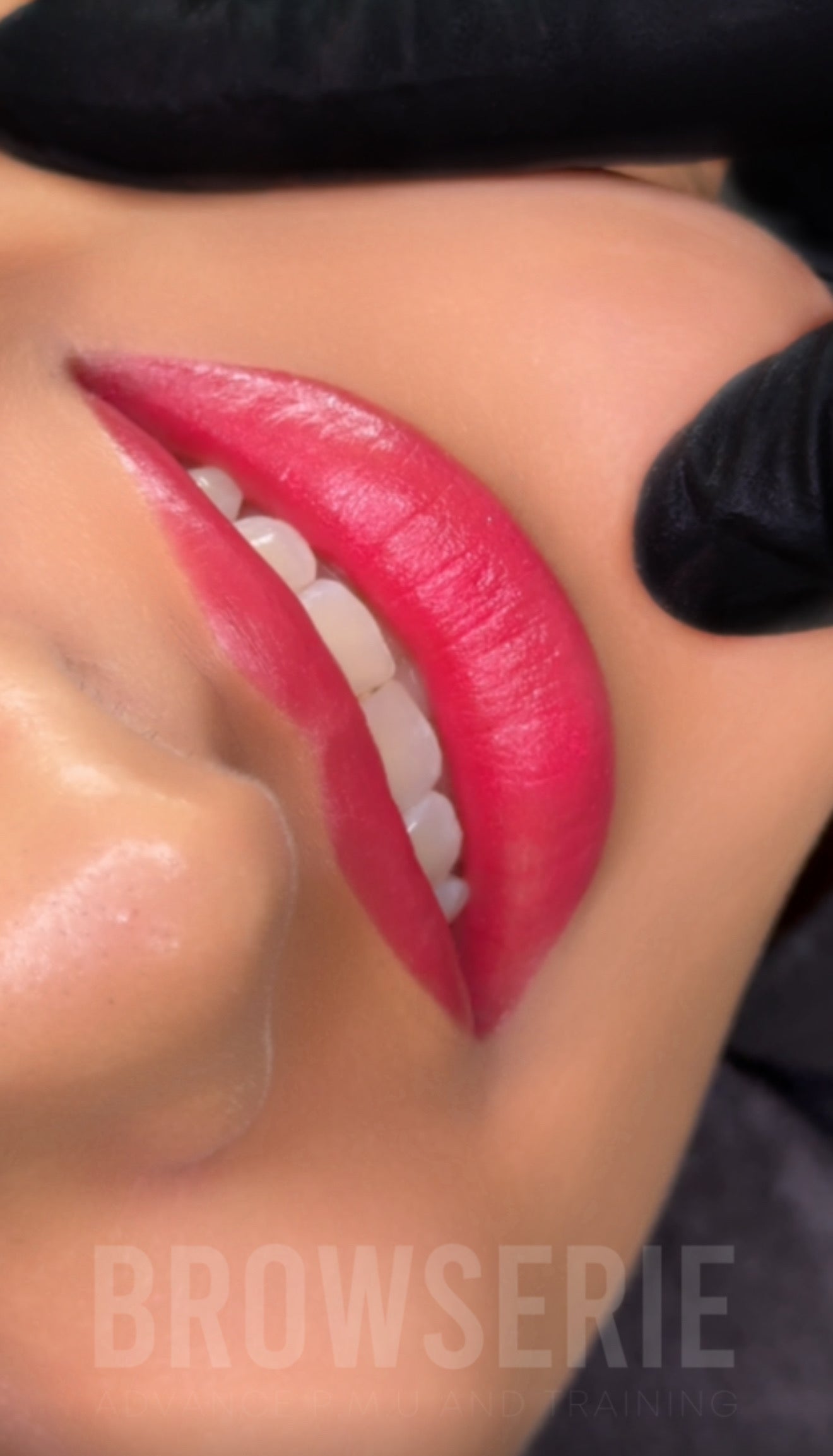 Lipstick Look (1 free touch up)